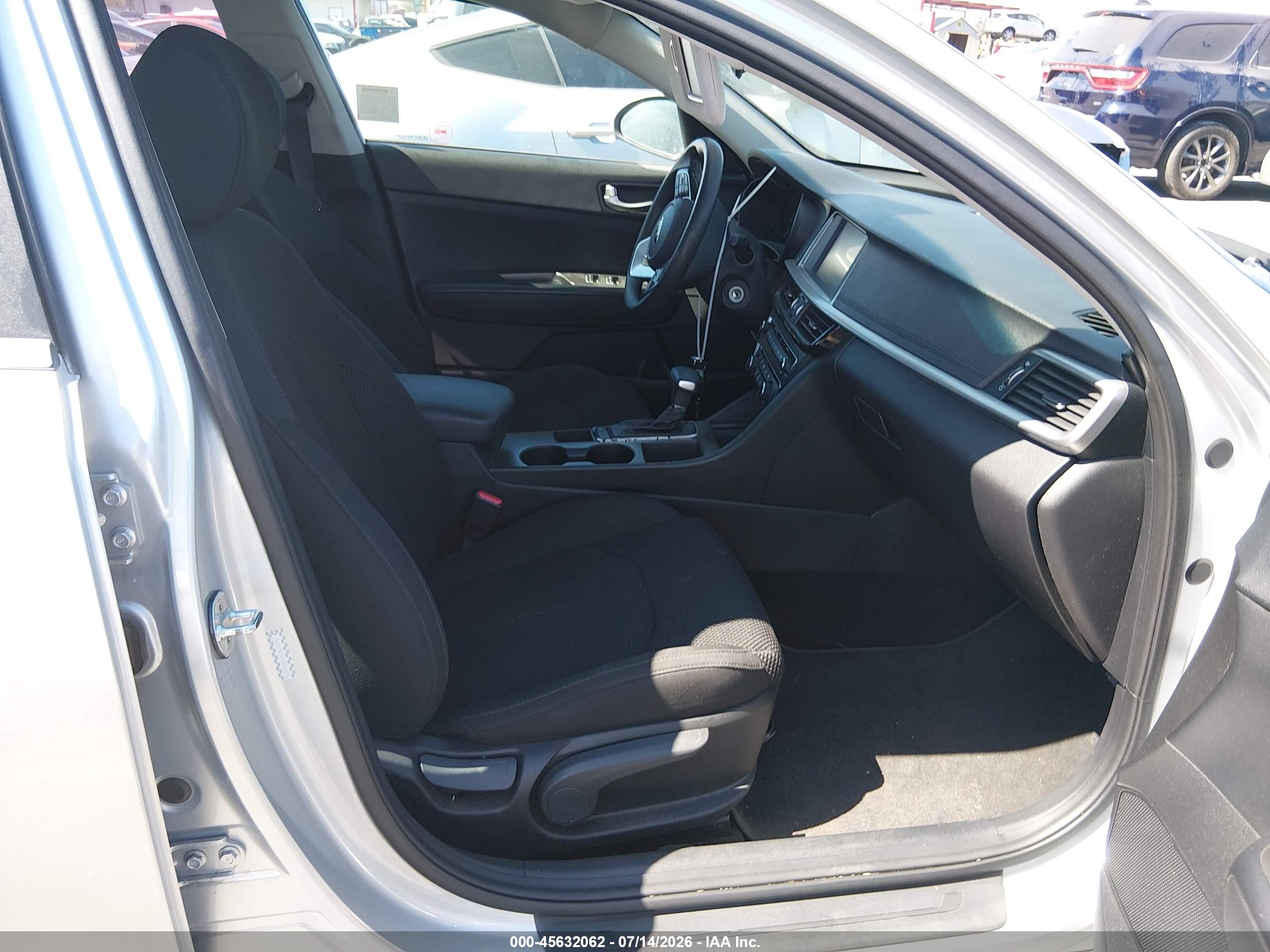 2019 KIA OPTIMA LX, S