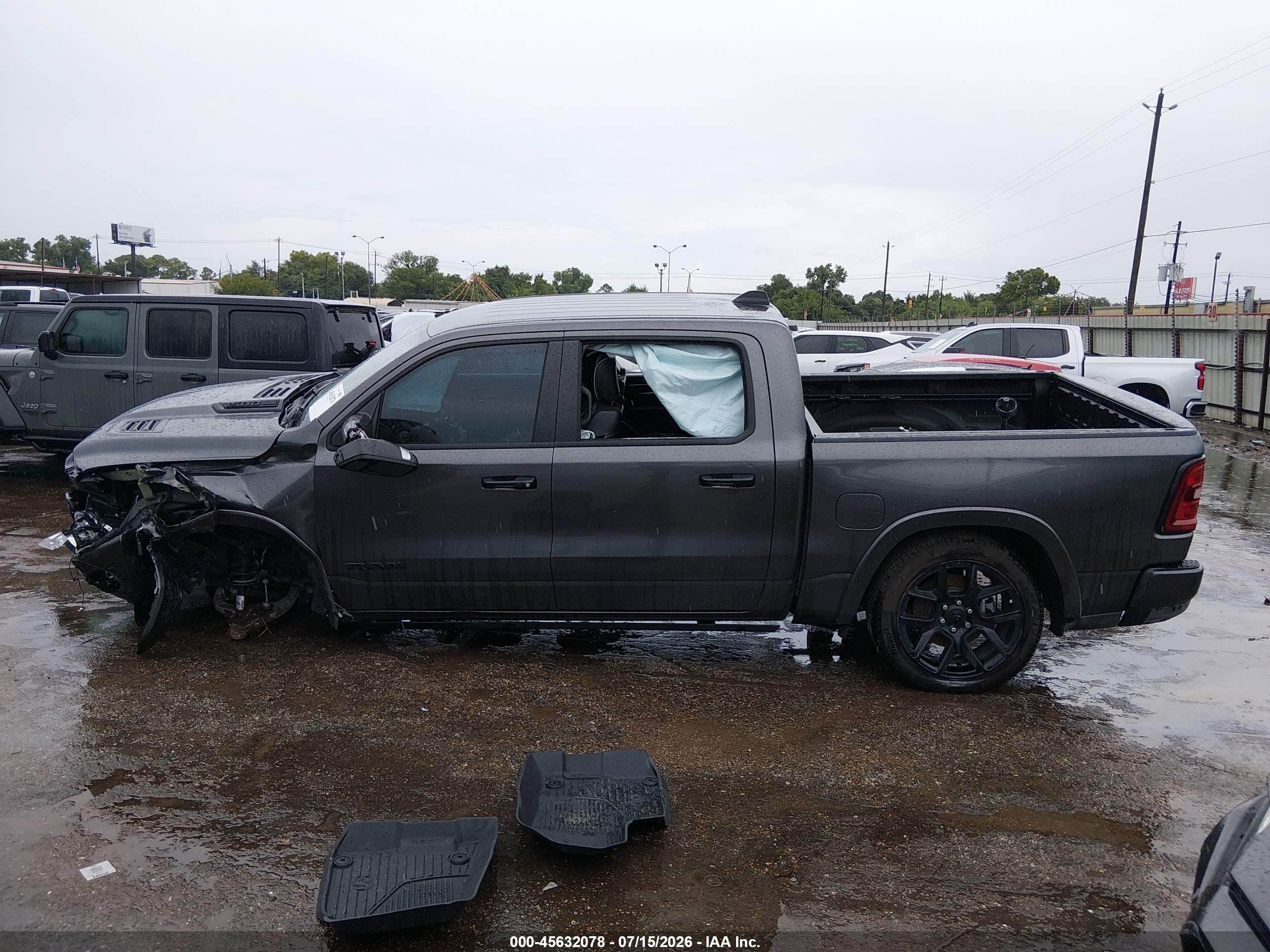 2025 RAM 1500 Laramie