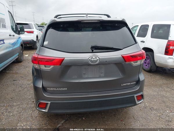 2018 TOYOTA HIGHLANDER LIMITED PLATINUM