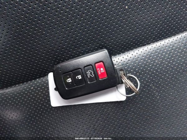 2018 TOYOTA HIGHLANDER LIMITED PLATINUM
