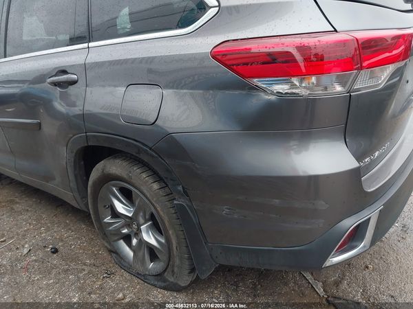 2018 TOYOTA HIGHLANDER LIMITED PLATINUM