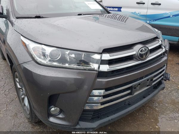 2018 TOYOTA HIGHLANDER LIMITED PLATINUM