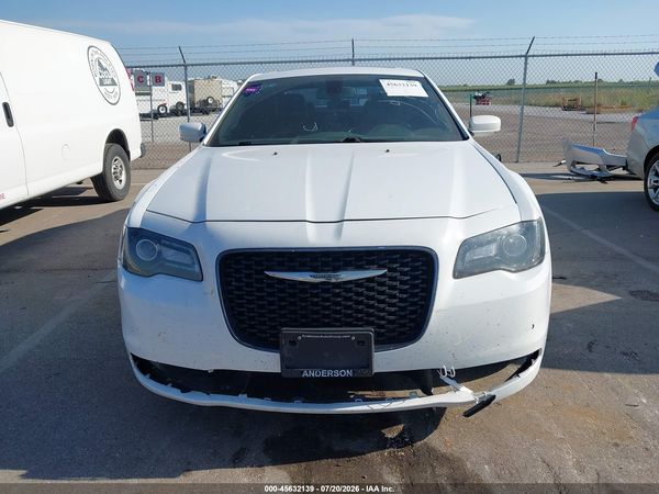 2018 CHRYSLER 300 300S AWD