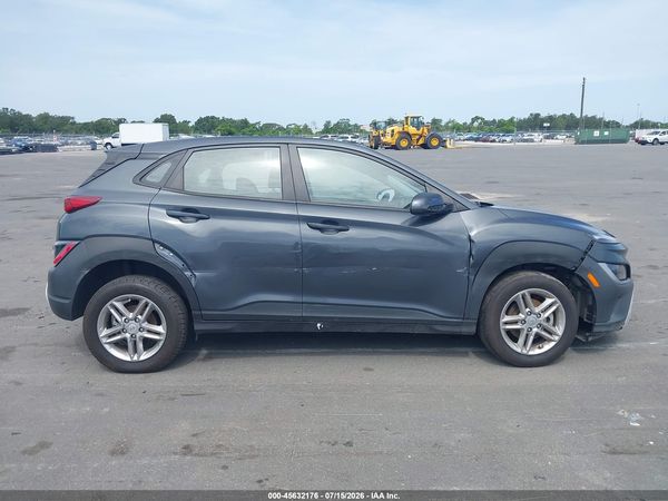 2022 HYUNDAI KONA SE