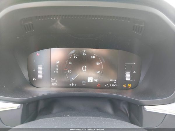 2019 VOLVO XC60 T5 MOMENTUM
