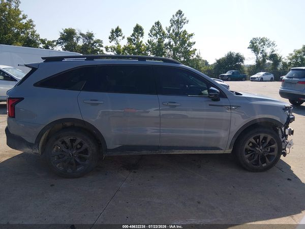 2022 KIA SORENTO X-LINE EX