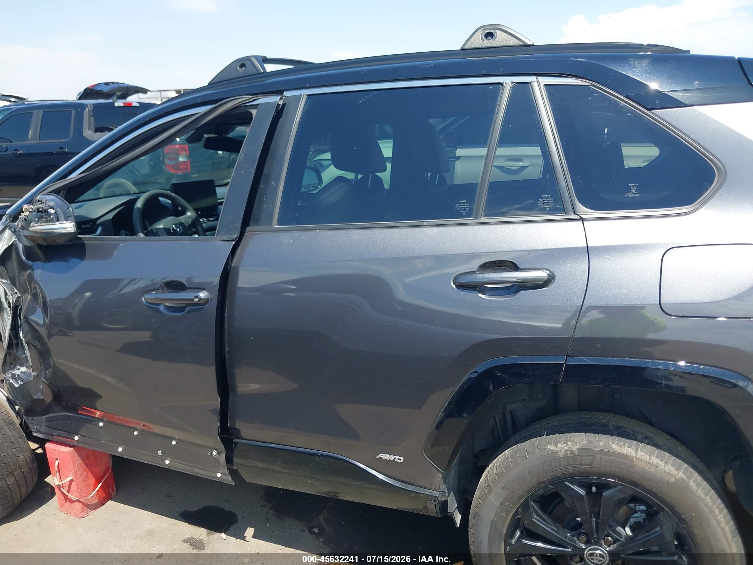 2023 TOYOTA RAV4 HYBRID XSE