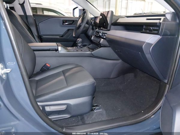 2026 TOYOTA RAV4 XLE PREMIUM — I5