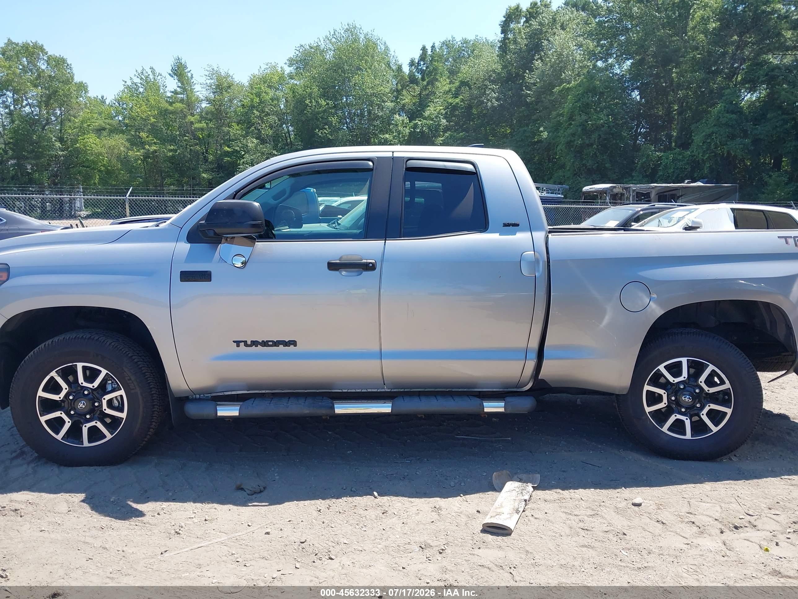 2020 TOYOTA TUNDRA SR5