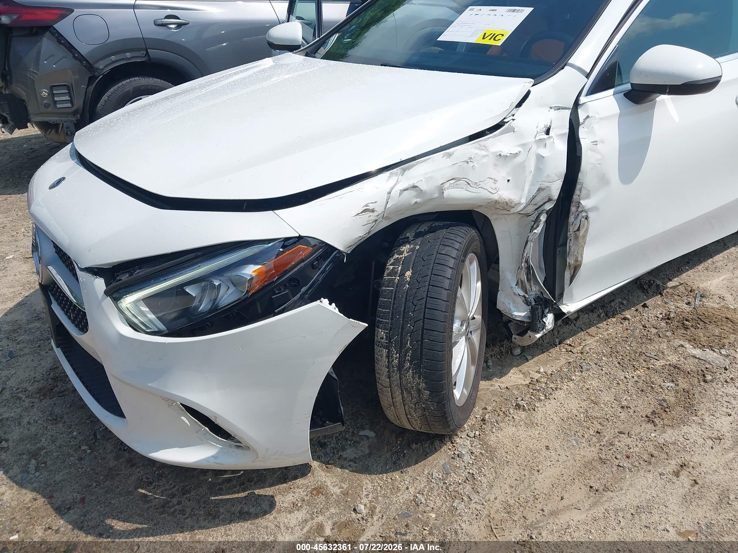 2019 MERCEDES-BENZ A 220 4MATIC