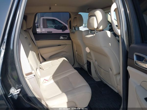 2018 JEEP GRAND CHEROKEE LAREDO E 4X4