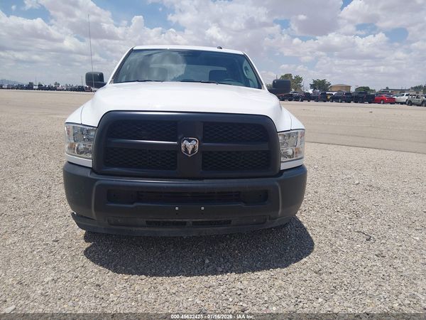 2018 RAM 2500 ST CREW CAB 4X2