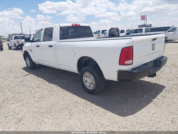 2018 RAM 2500 ST CREW CAB 4X2