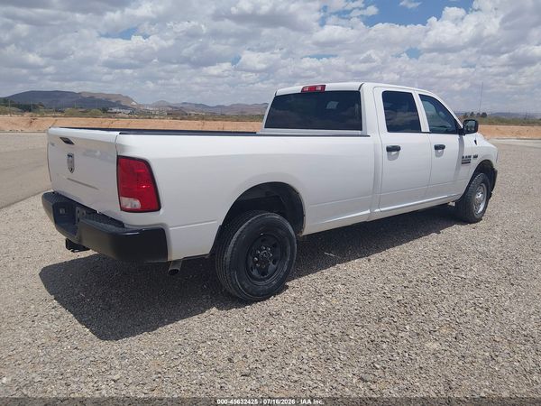 2018 RAM 2500 ST CREW CAB 4X2
