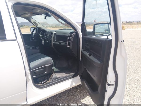 2018 RAM 2500 ST CREW CAB 4X2