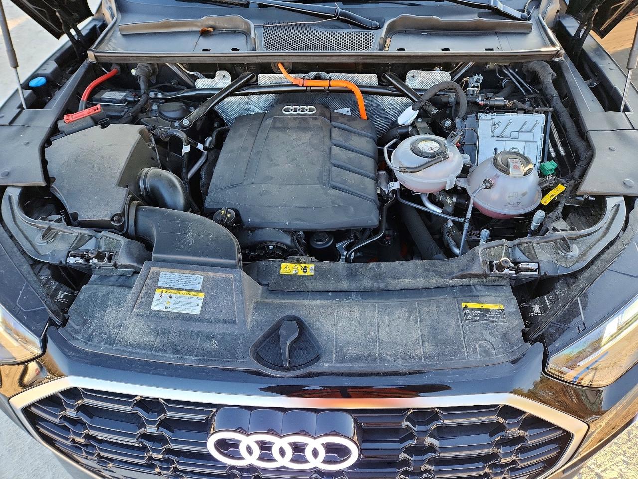 2024 AUDI Q5 E S Line quattro Premium