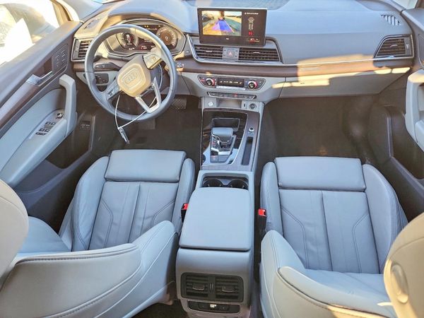 2024 AUDI Q5 E S Line quattro Premium