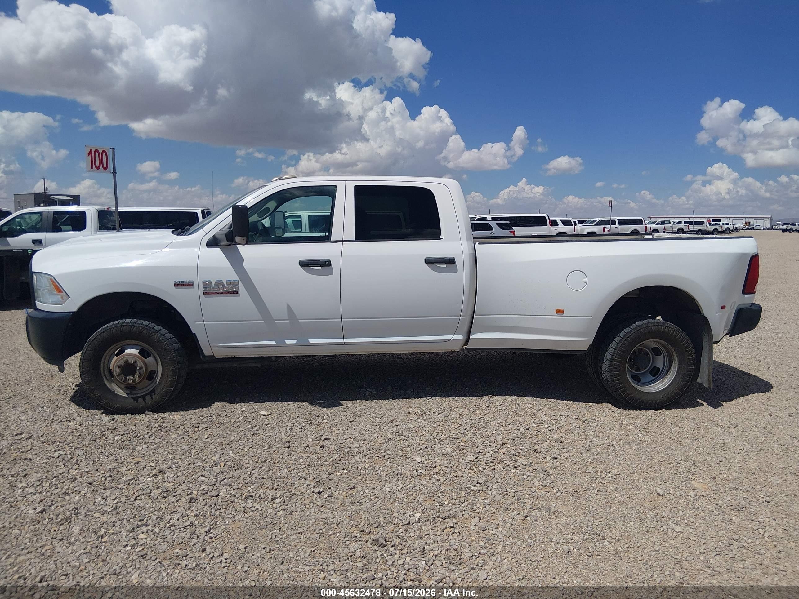2018 RAM 3500 TRADESMAN  4X4 8' BOX