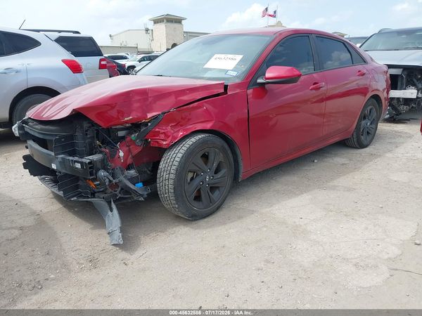 2022 HYUNDAI ELANTRA SEL