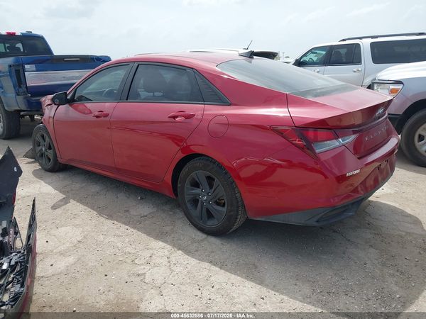 2022 HYUNDAI ELANTRA SEL