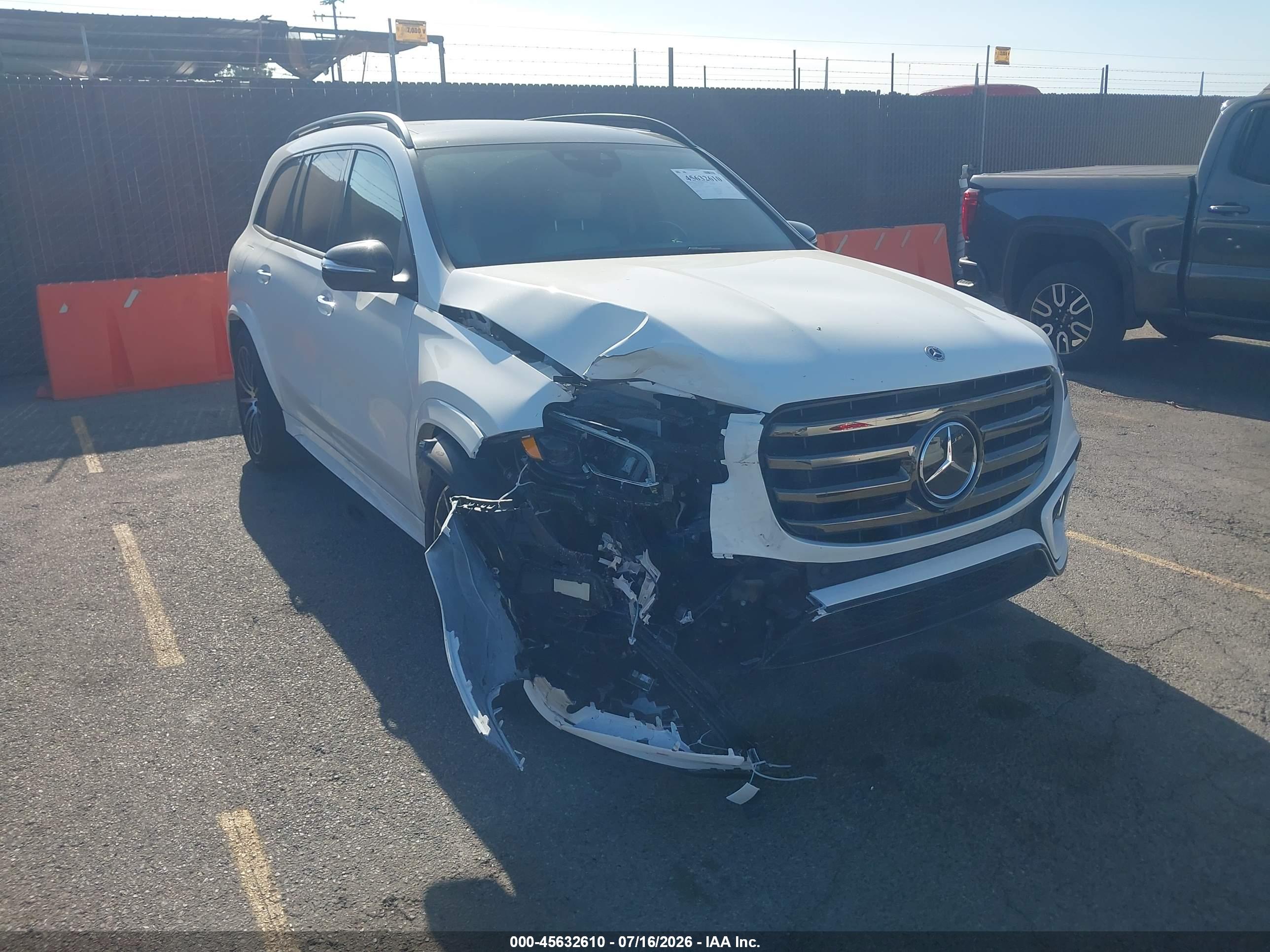 2025 MERCEDES-BENZ GLS 450 4MATIC