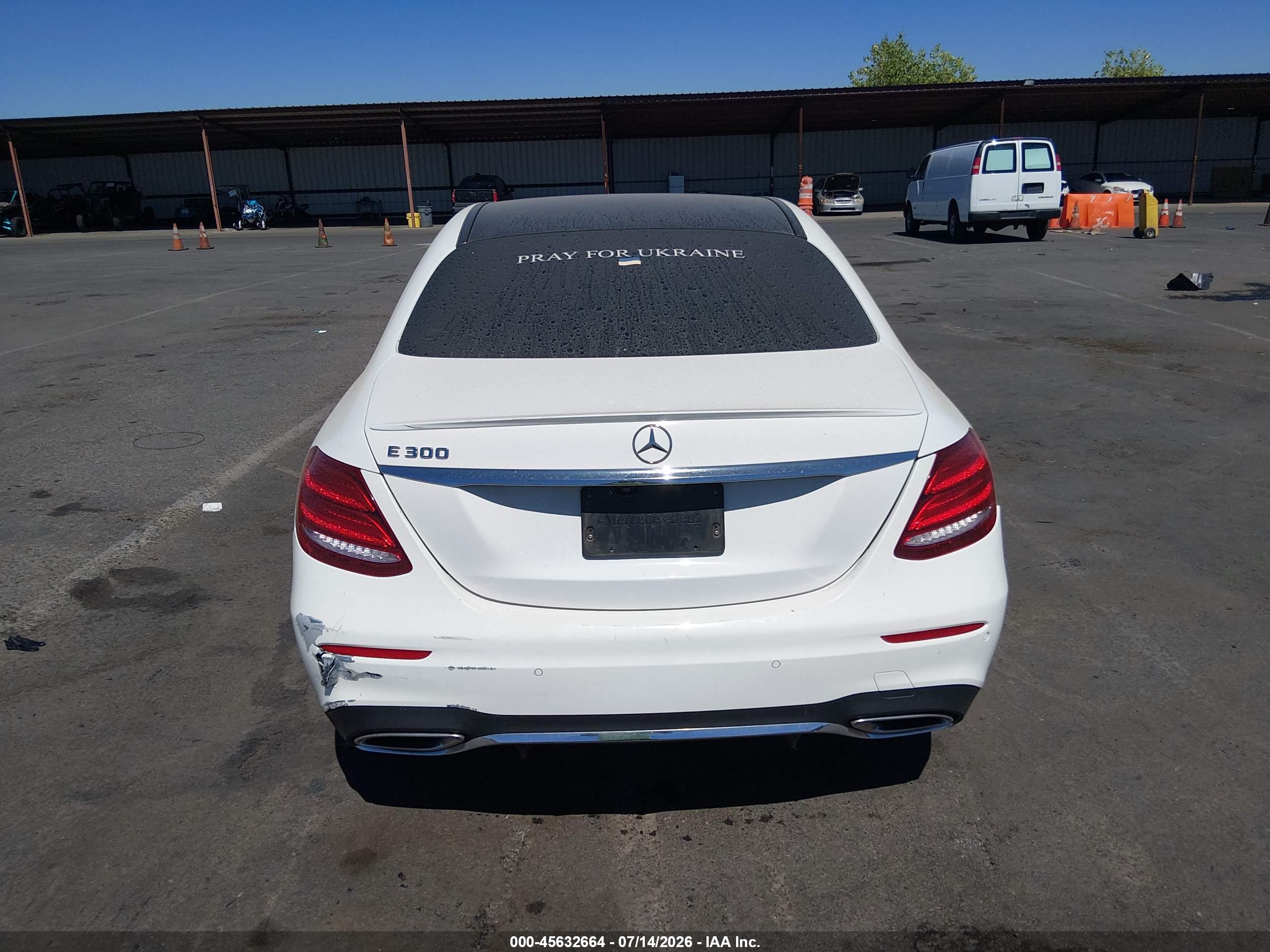 2017 MERCEDES-BENZ E 300 E300