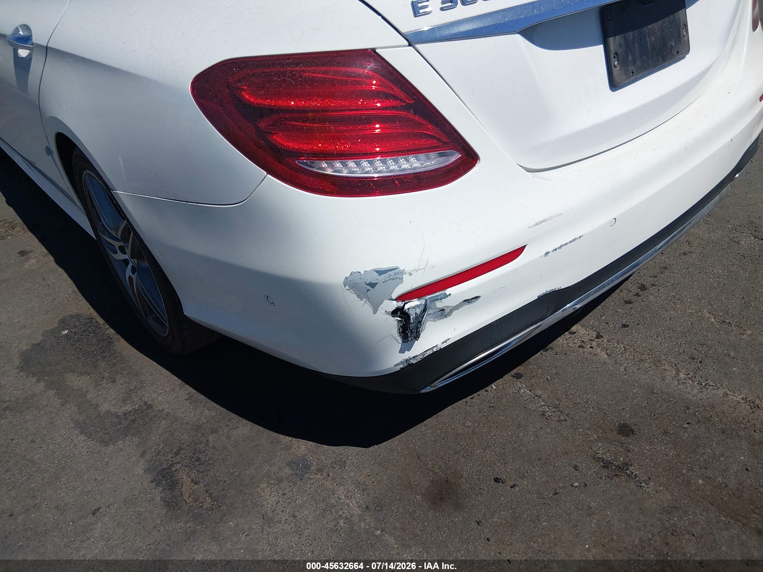 2017 MERCEDES-BENZ E 300 E300