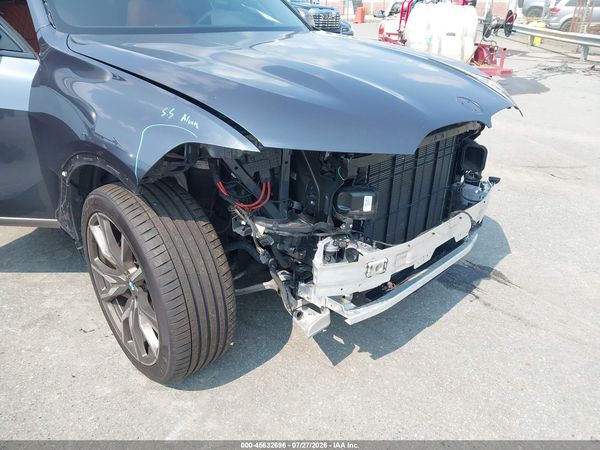 2022 BMW X7 M50I