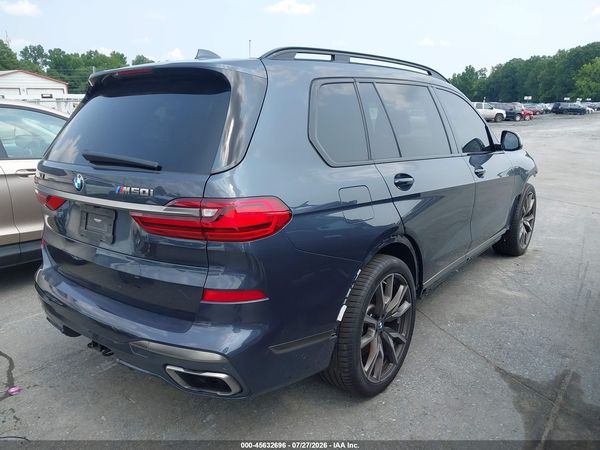 2022 BMW X7 M50I