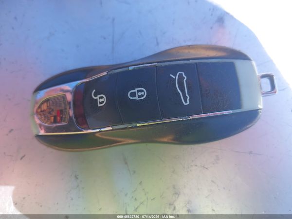 2014 PORSCHE PANAMERA 4
