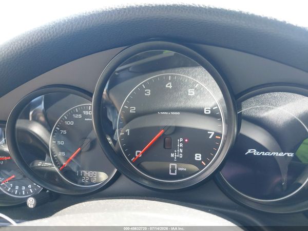 2014 PORSCHE PANAMERA 4