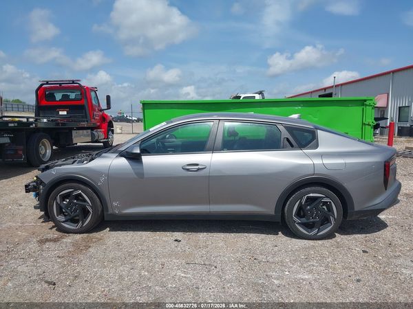 2025 KIA K4
