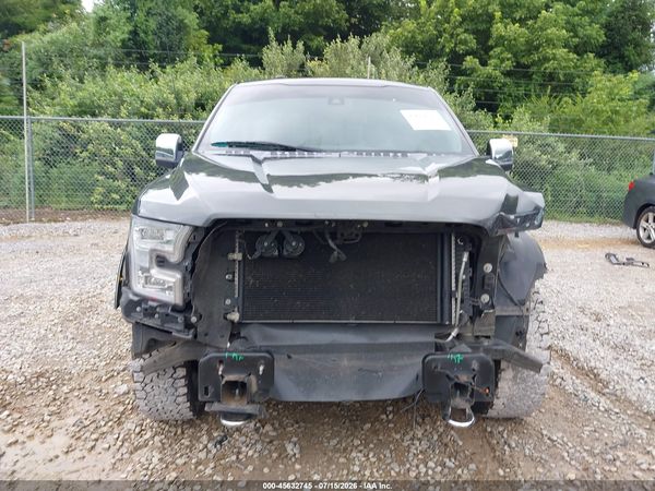 2017 FORD F-150 LARIAT