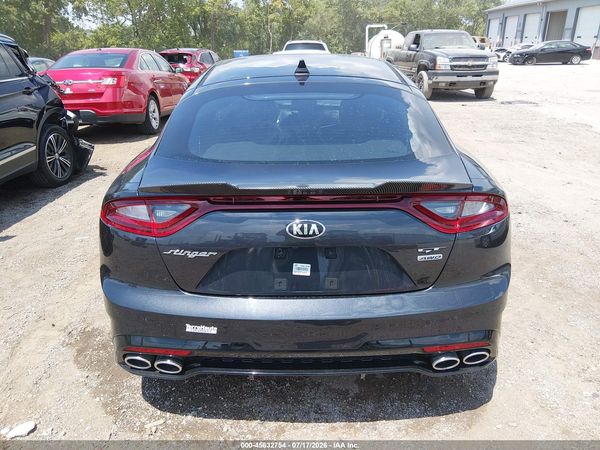 2019 KIA STINGER GT1