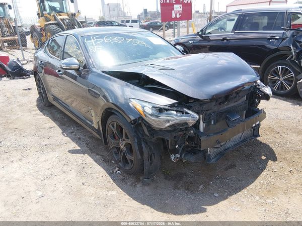 2019 KIA STINGER GT1