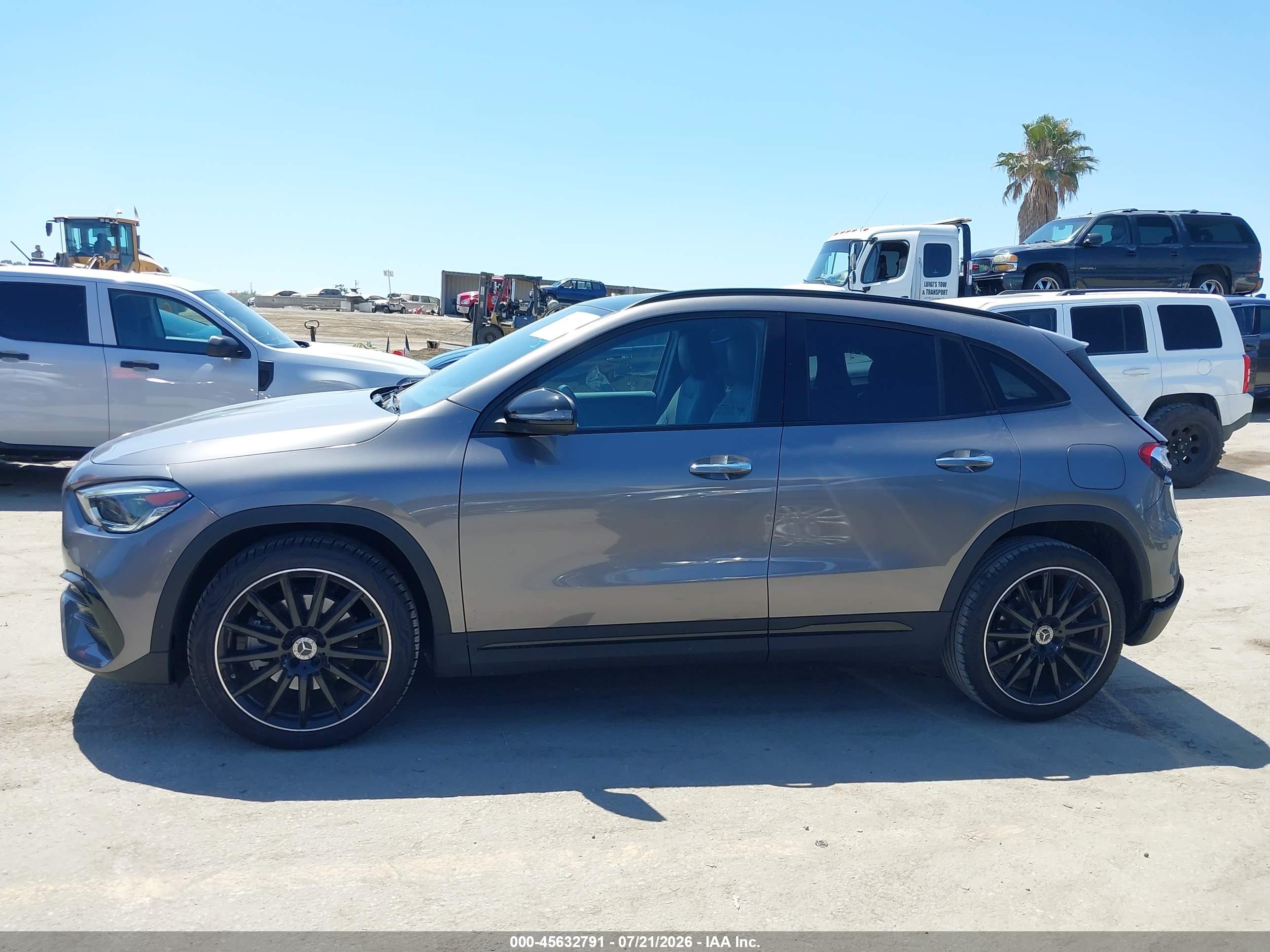 2022 MERCEDES-BENZ GLA 250 GLA250