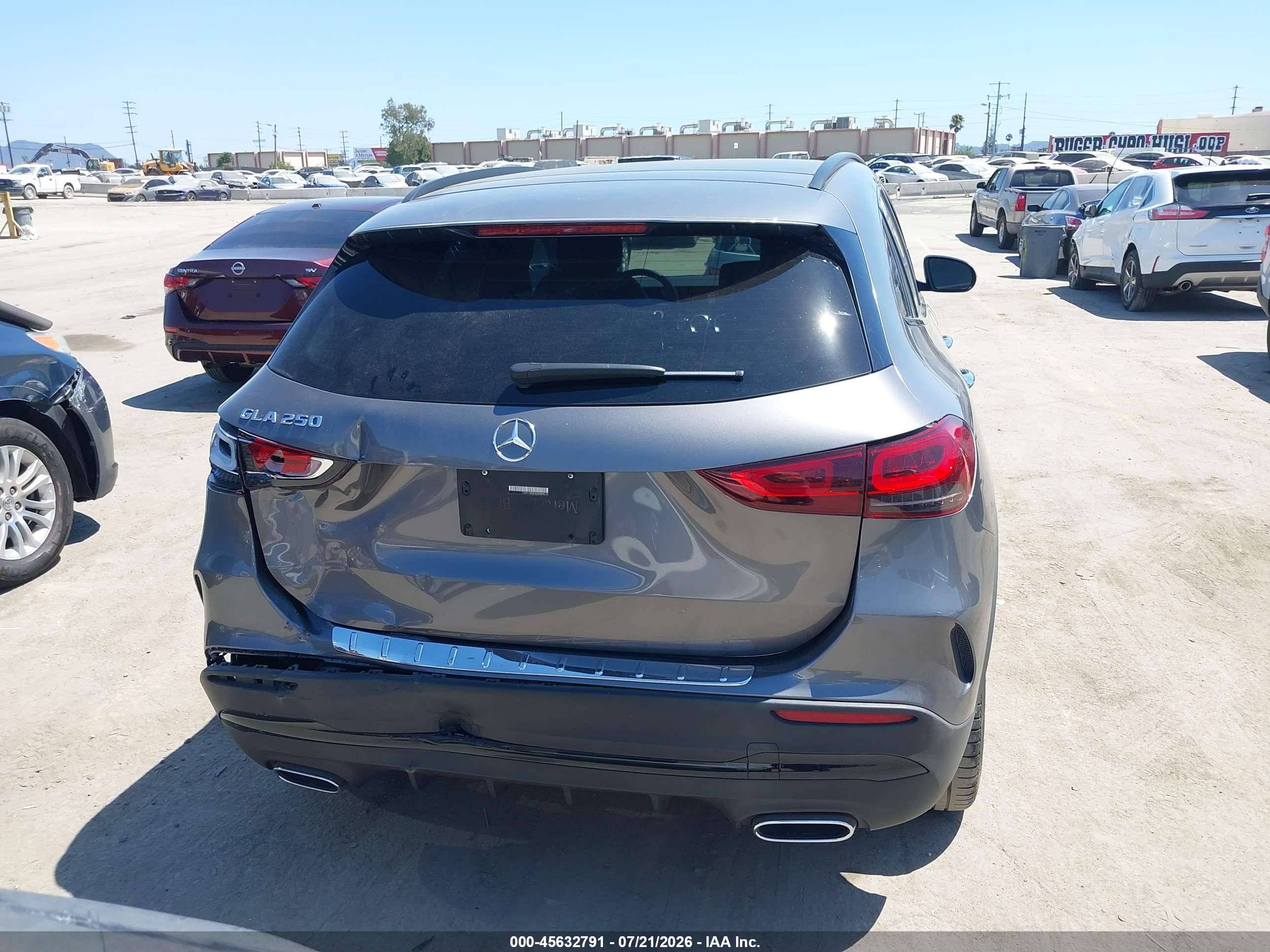 2022 MERCEDES-BENZ GLA 250 GLA250