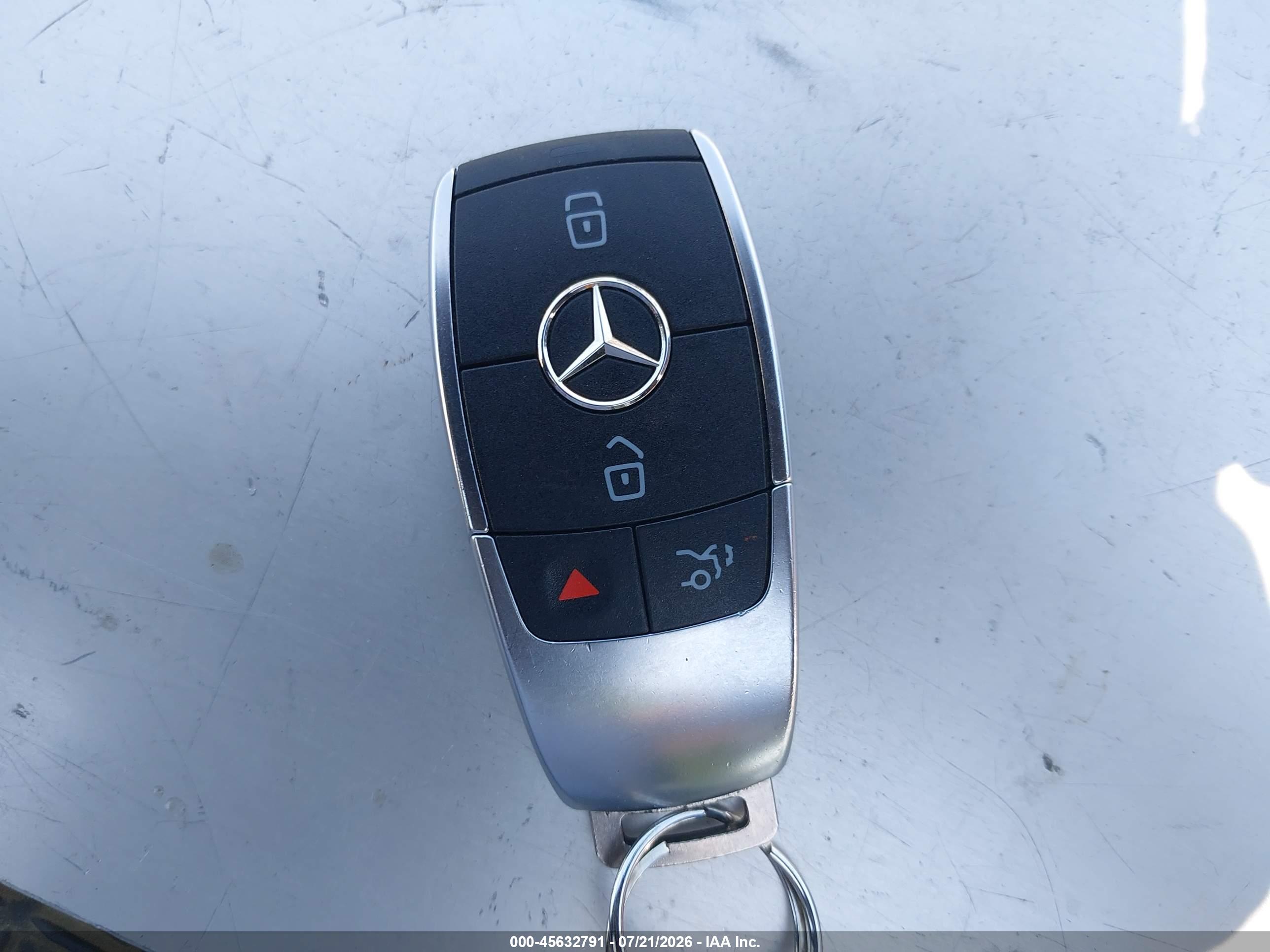 2022 MERCEDES-BENZ GLA 250 GLA250