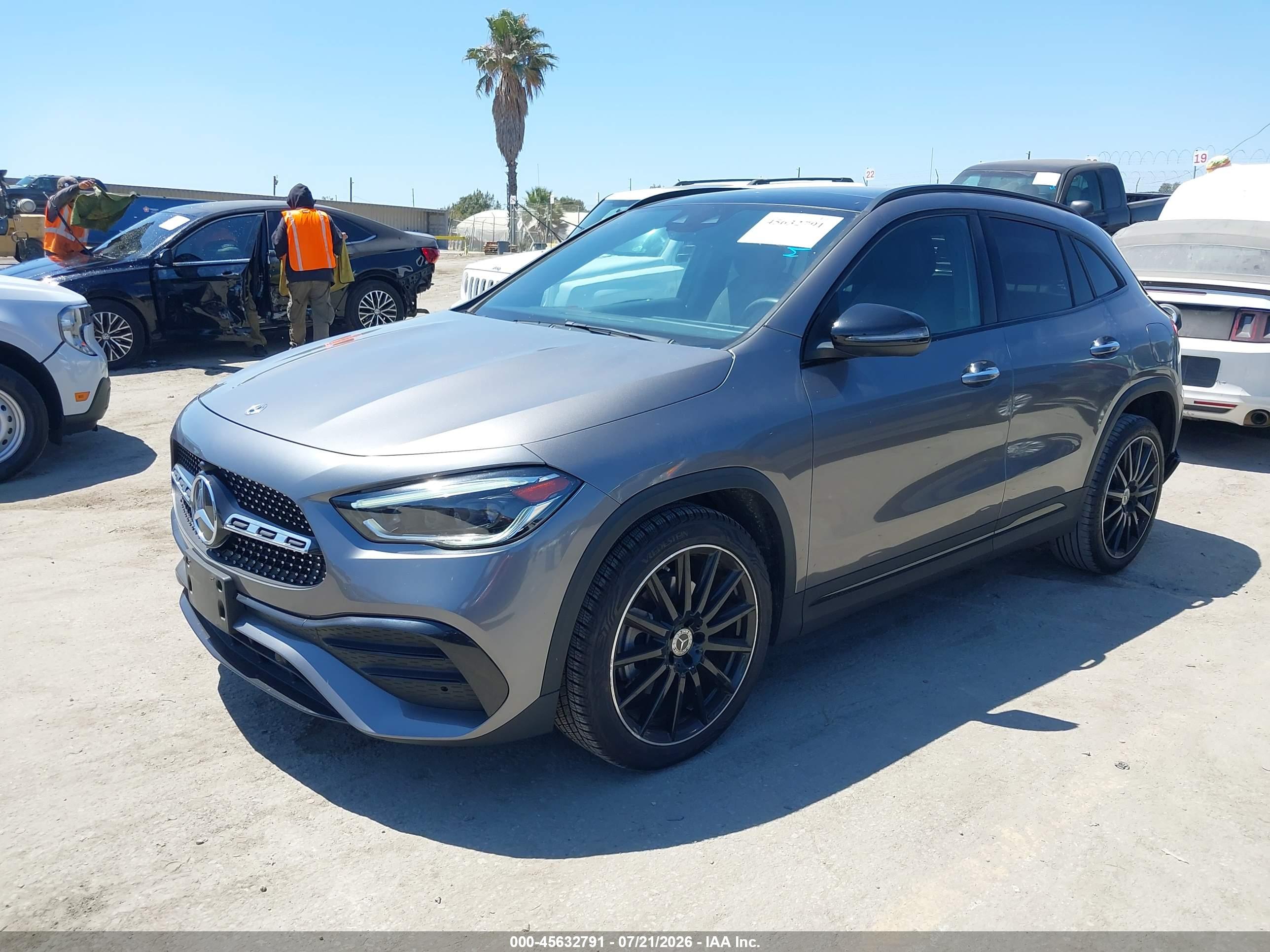 2022 MERCEDES-BENZ GLA 250 GLA250