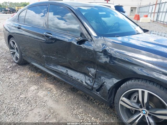 2019 BMW 740i