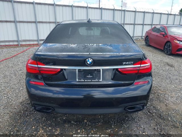 2019 BMW 740i