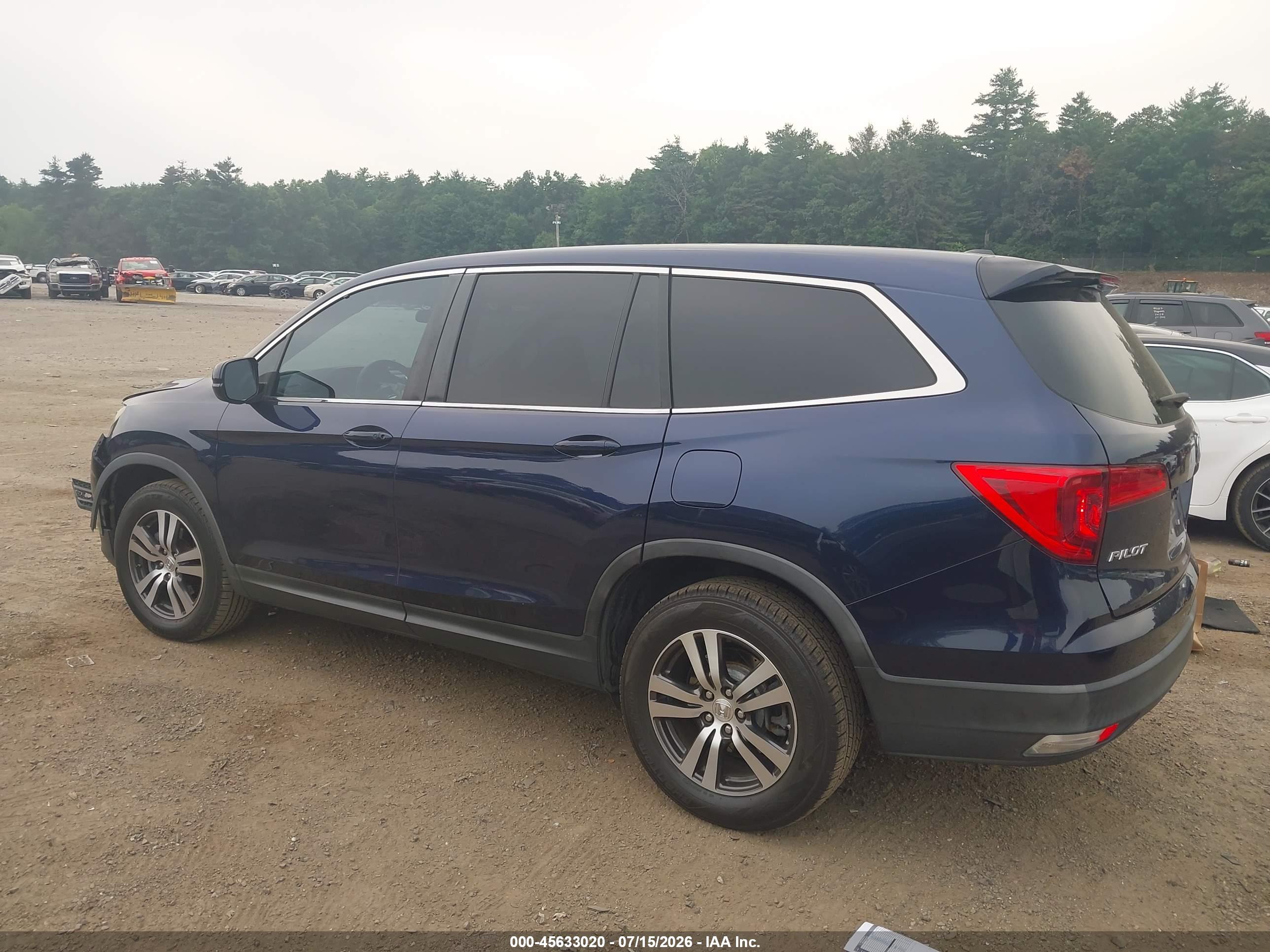 2017 HONDA PILOT EX