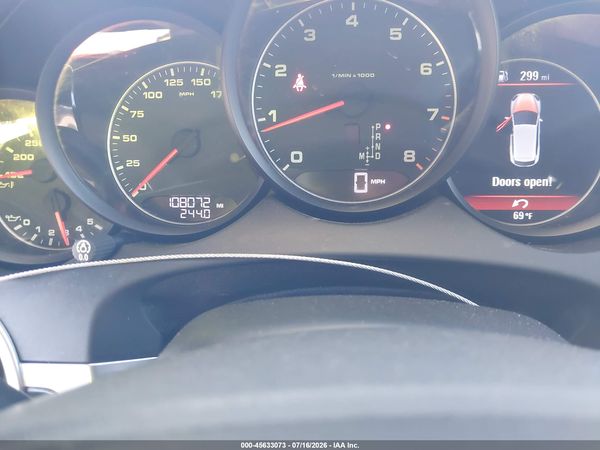 2014 PORSCHE CAYENNE