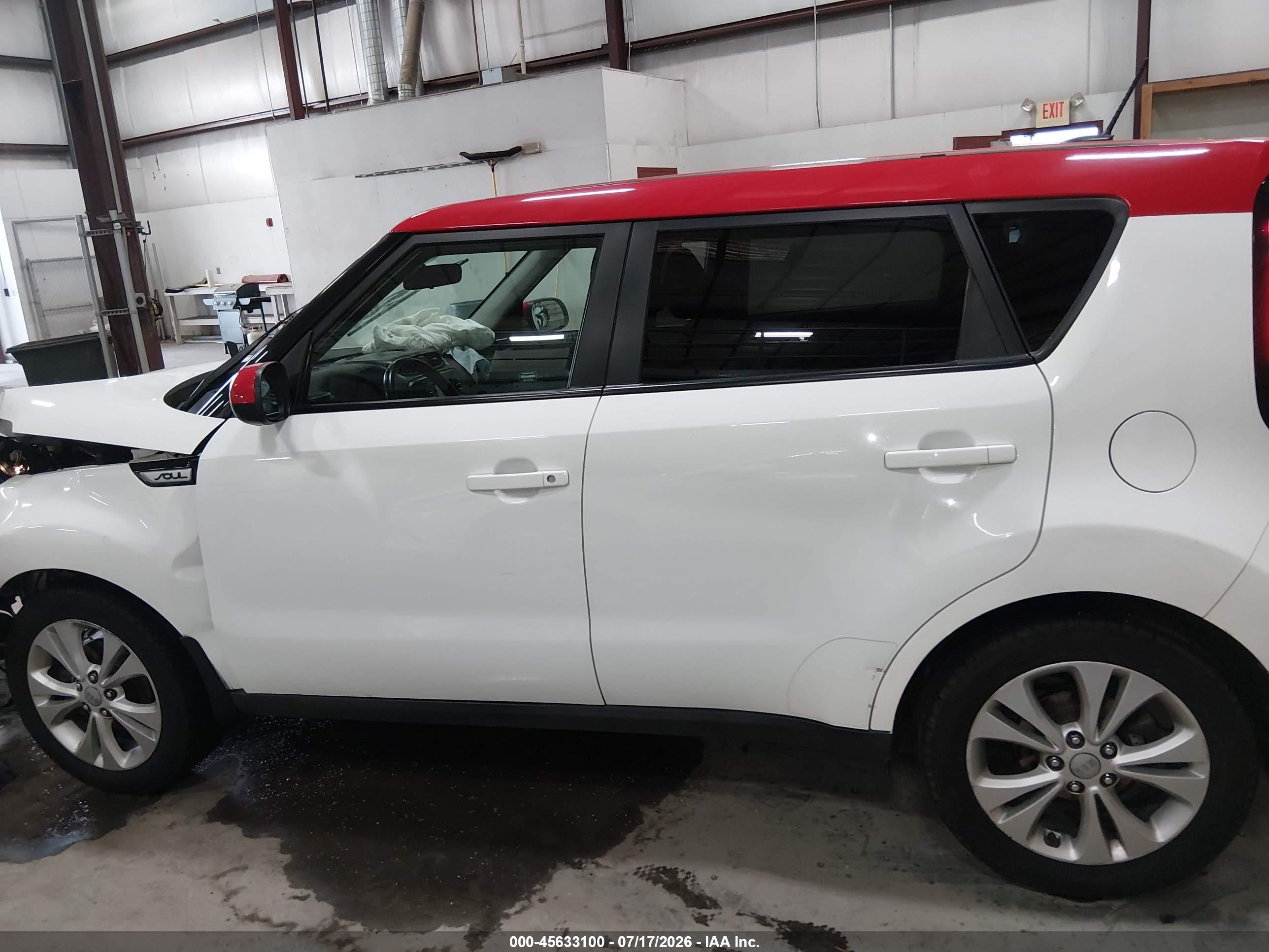 2016 KIA SOUL +