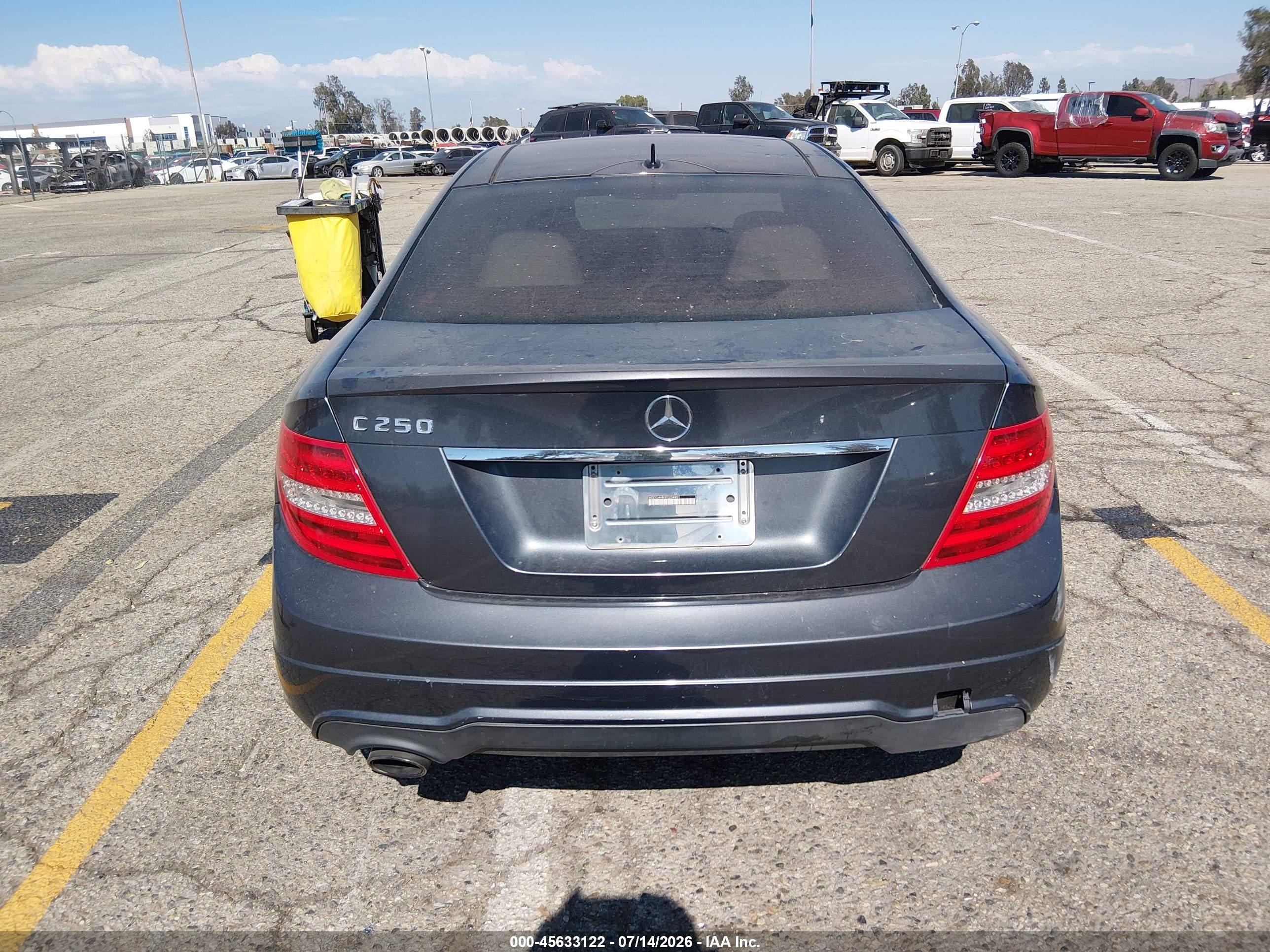 2014 MERCEDES-BENZ C 250 C250