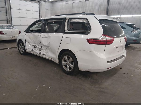 2015 TOYOTA SIENNA LE 8 PASSENGER — I3