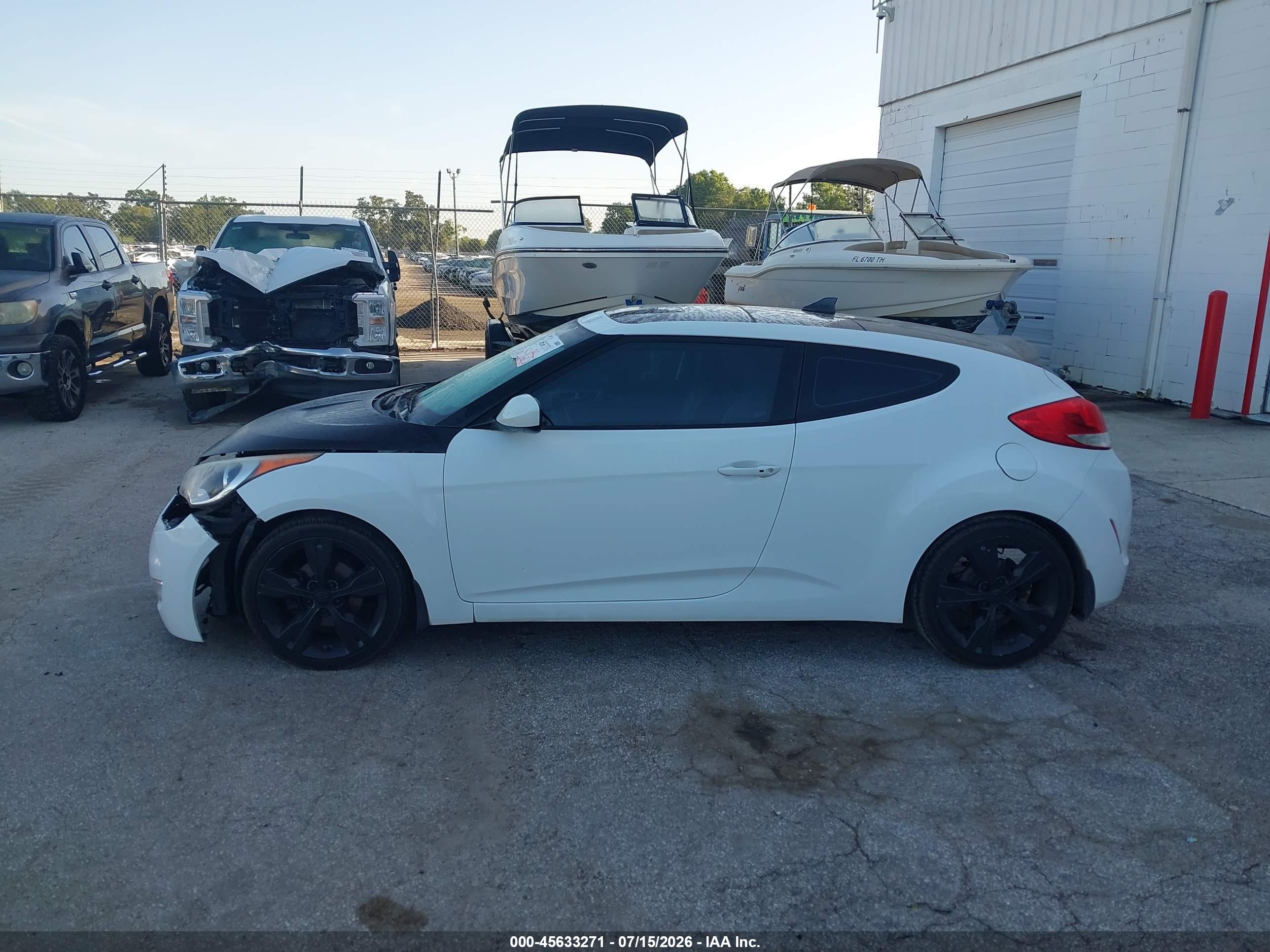 2016 HYUNDAI VELOSTER