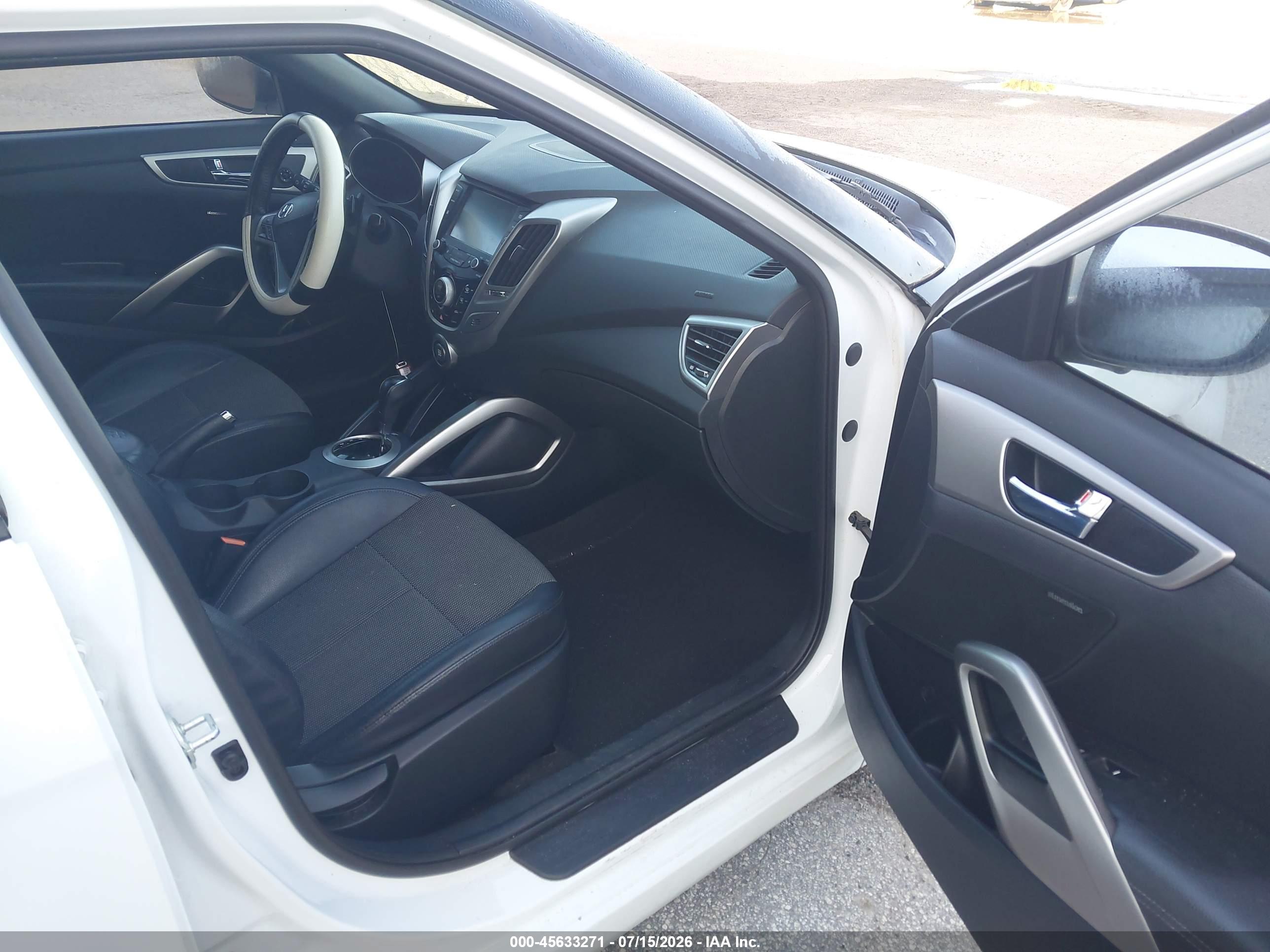2016 HYUNDAI VELOSTER