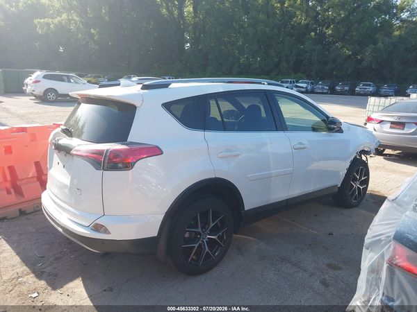 2017 TOYOTA RAV4 SE