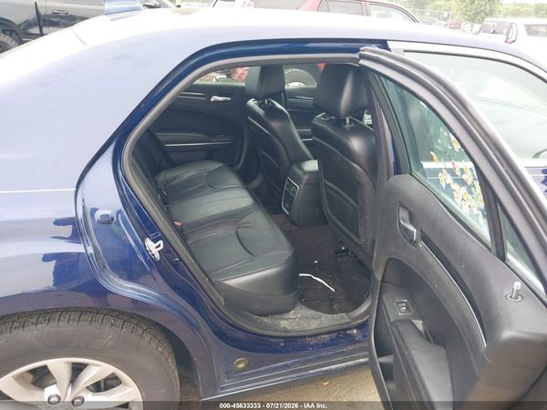 2016 CHRYSLER 300 LIMITED